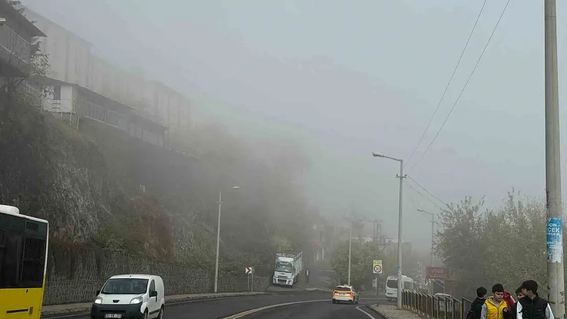 Diyarbakır'da Dicle Nehri ve Hevsel Bahçelerini sis kapladı