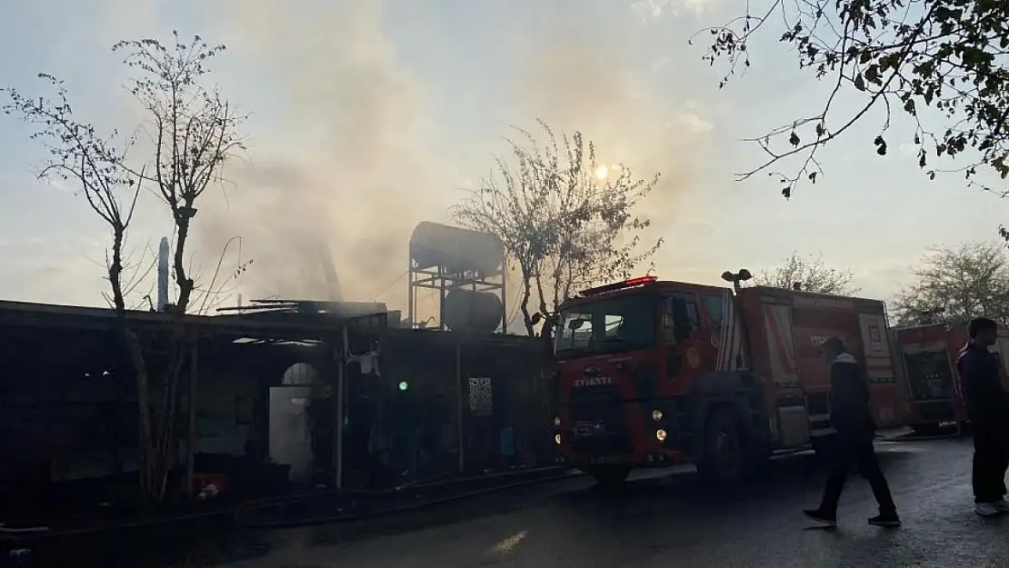 Diyarbakır'da itfaiye erleri 40 saniyede çıkış yapıp 7 bin olaya baktı