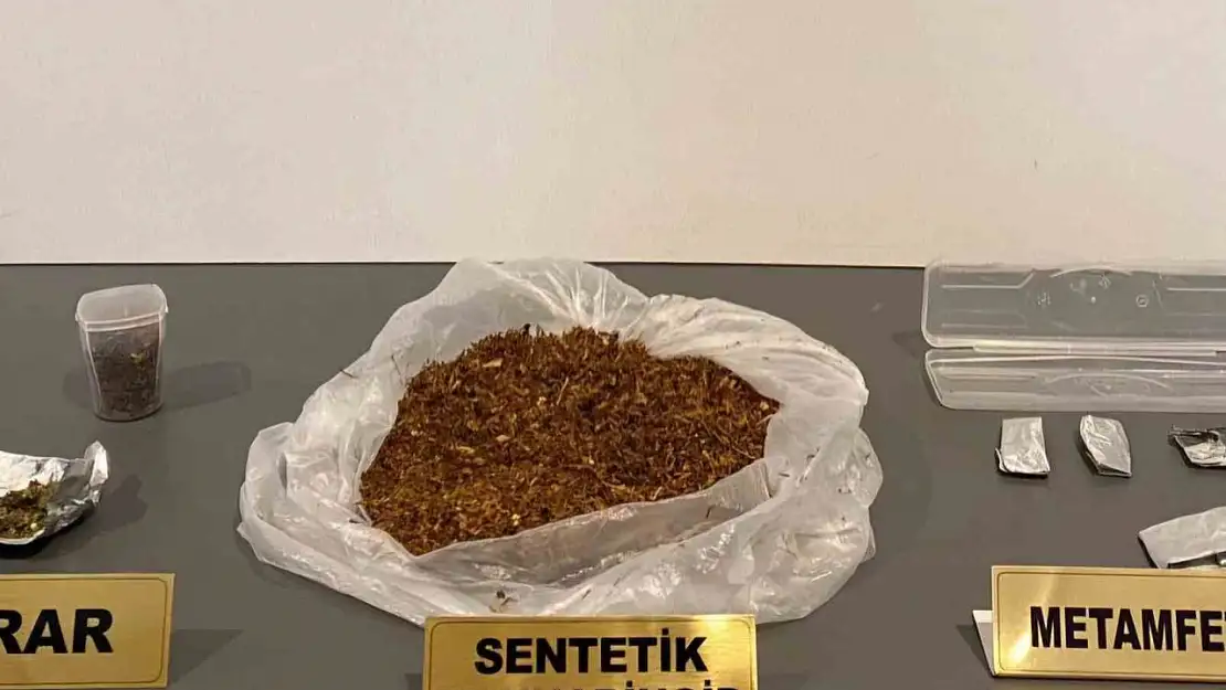 Samsun'da uyuşturucuyla yakalanan 2 kişi gözaltına alındı